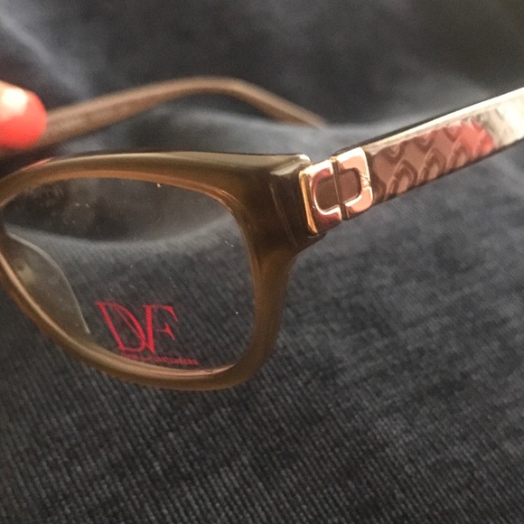 1day sale..Auth Diane Von F Frames❣️❣️